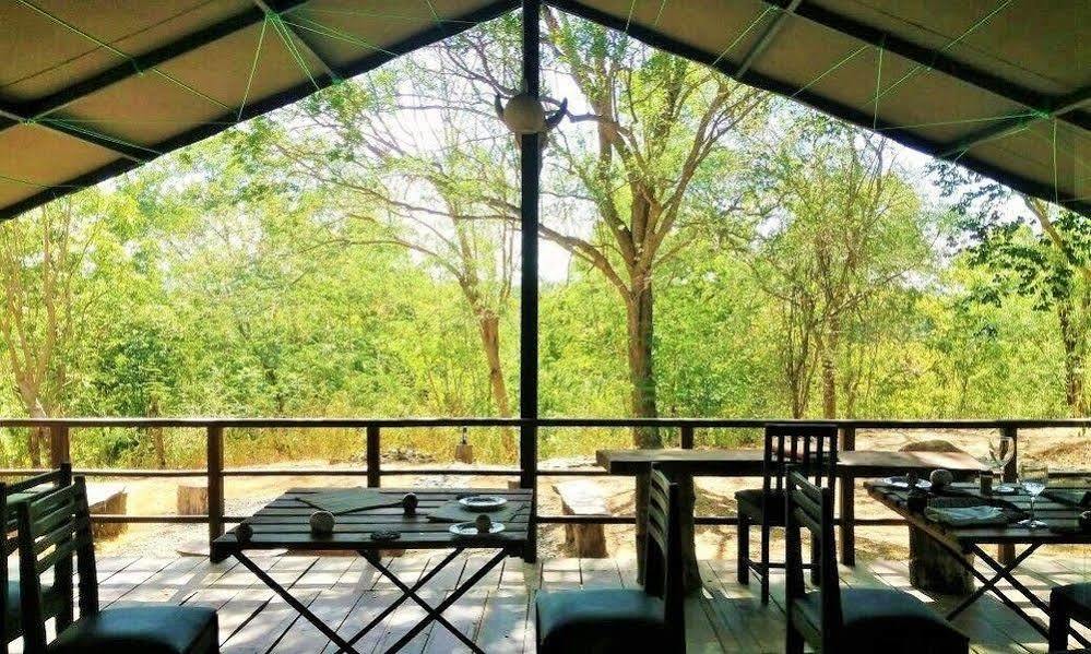 Kula Kula Luxury Camping Resort 우다왈라웨 외부 사진